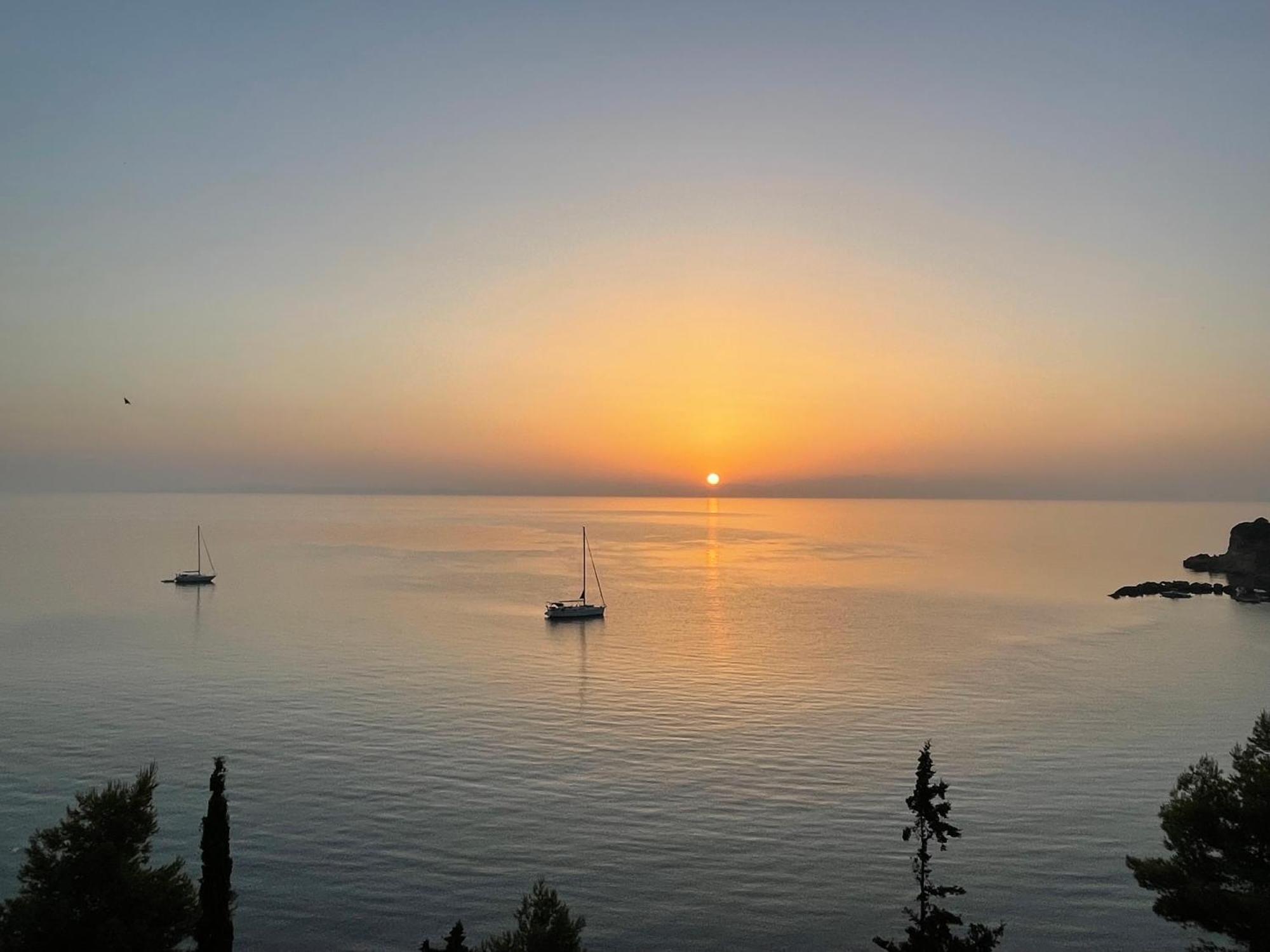 Deep Blue Villas Ανω Βασιλικος Εξωτερικό φωτογραφία